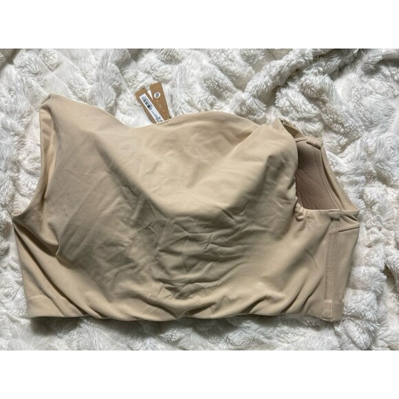 NWT SKIMS FITS EVERYBODY FULL COVERAGE BACK SMOOTHER BRA SAND - 44DD - Picture 3 of 5